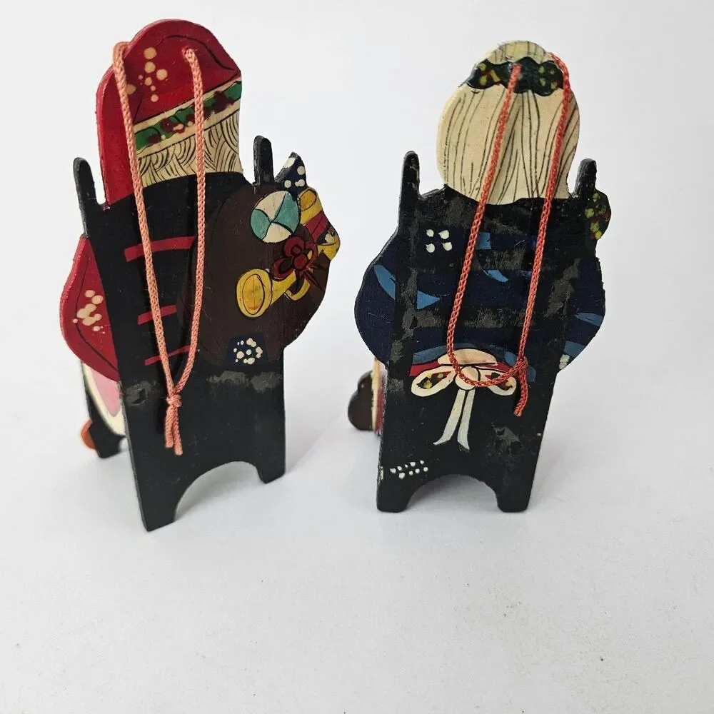 Vintage Hand Painted Wooden Santa & Mrs Claus Figurines Christmas Decor Set